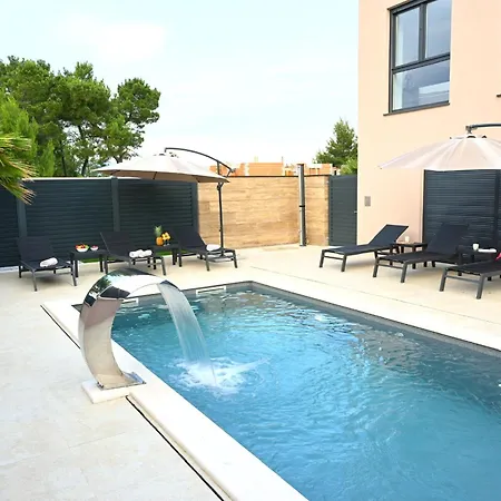 Villa Silver Moon *
